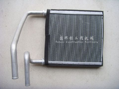 點擊檢查具體信息<br>標題：PC200-7暖風水箱 瀏覽次數：945